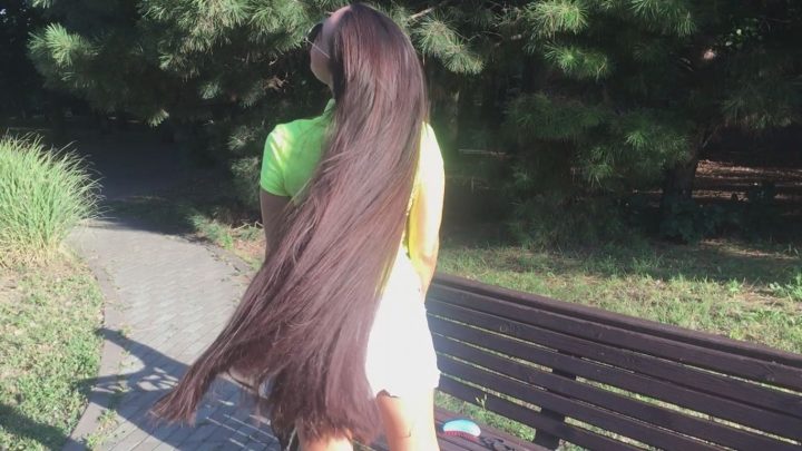Amazing Hairplay in Bench with Thick Mane: Part. 1
