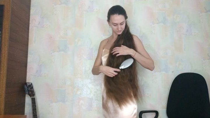 Super Thick Hair Play in Silk Dress - Image 10