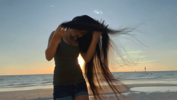Very Windy & Relaxing Hair Play in Clearwater Beach - Image 6